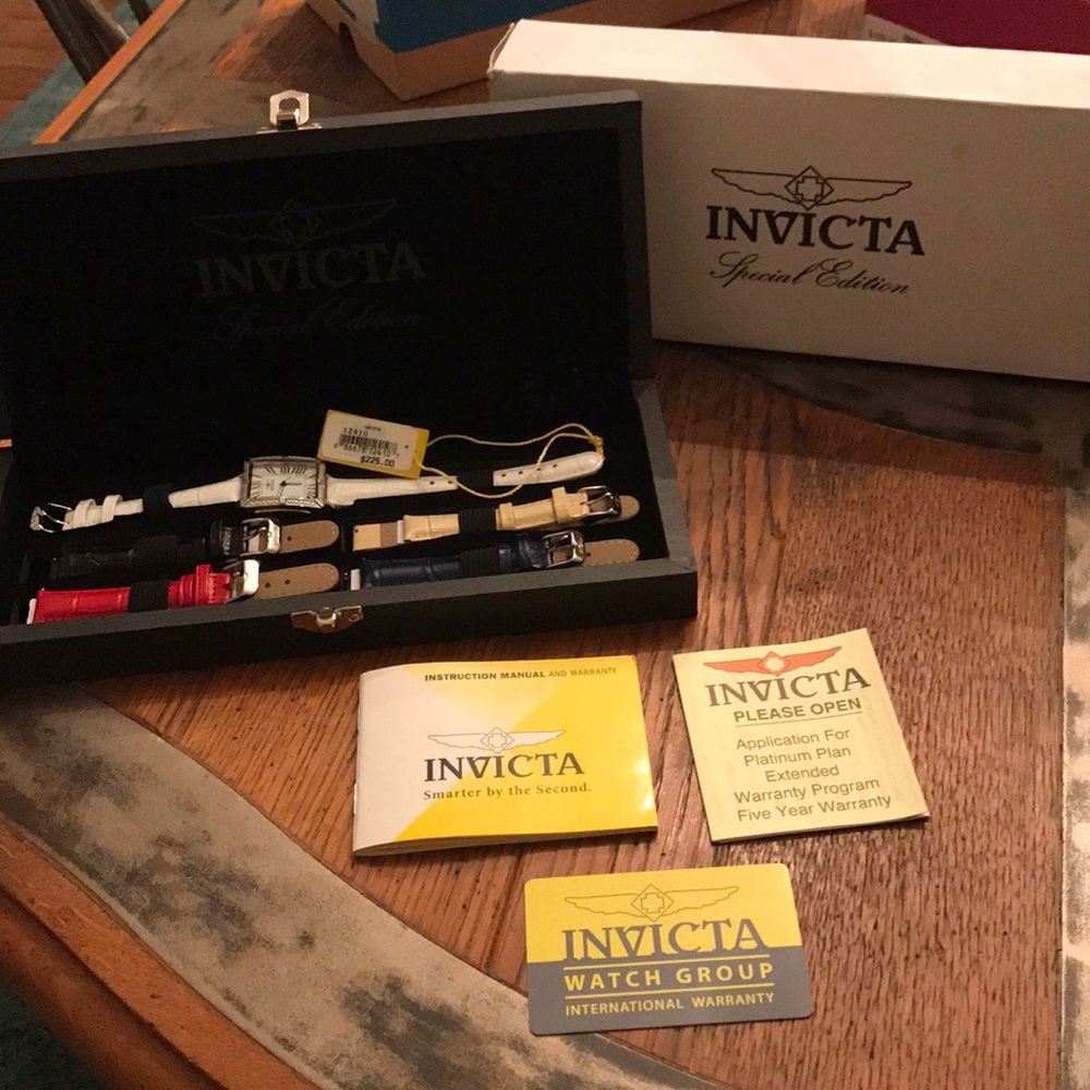 NWTs in box Invicta Women's Watch Set